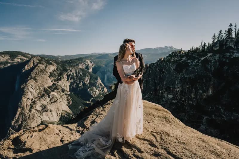 Couples portrait amid Yosemite valley