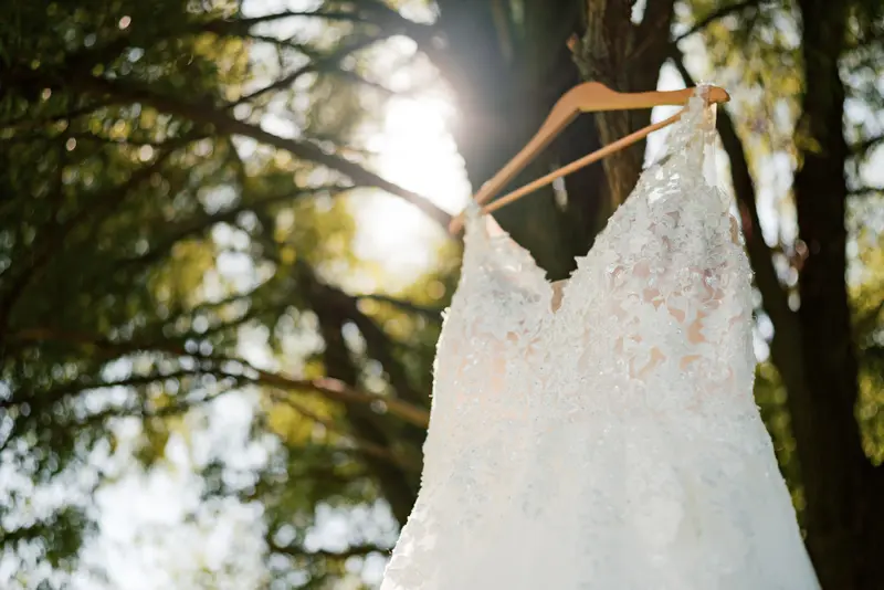 Wedding portrait preview with editorial styling