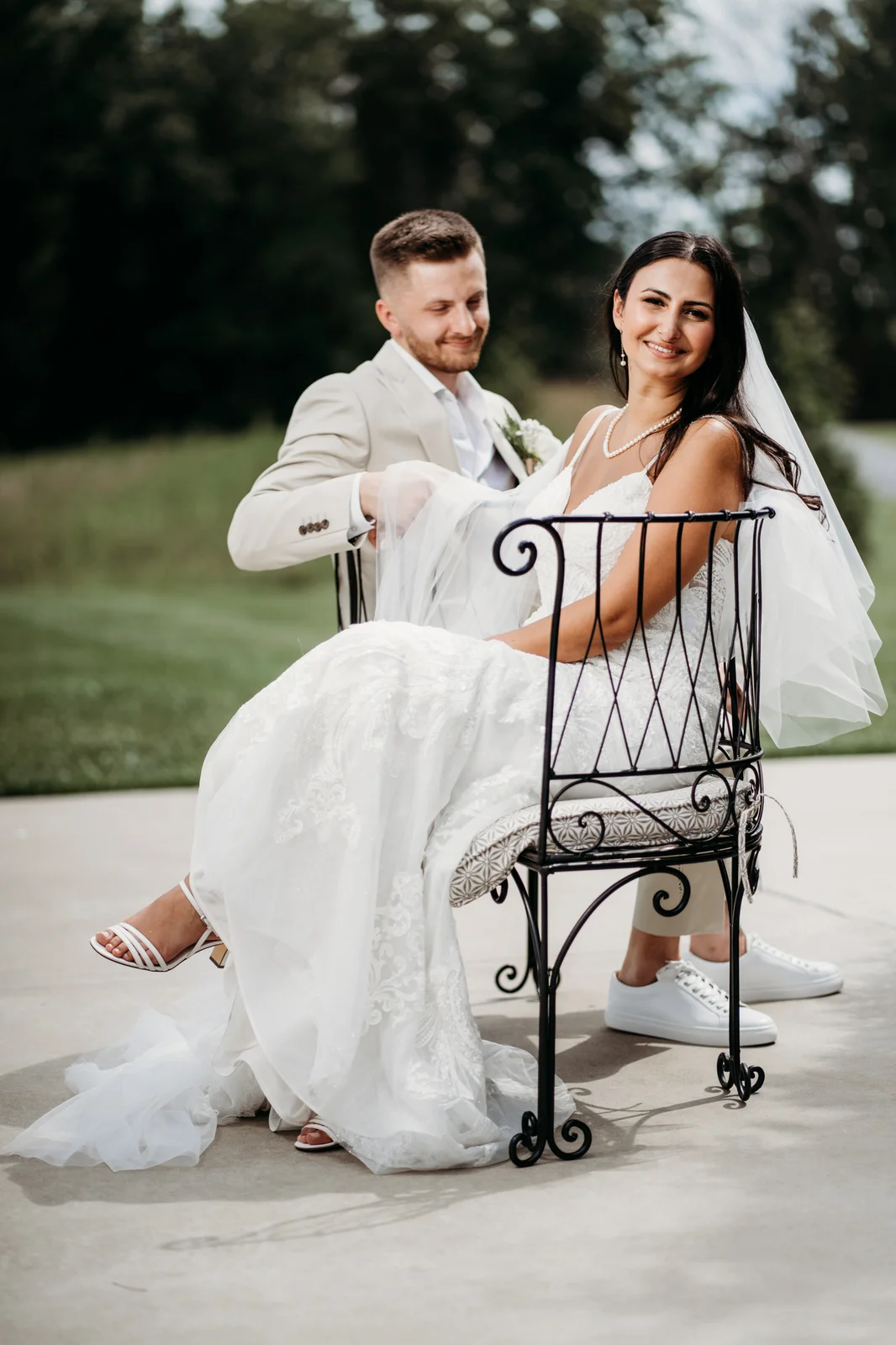 Sara and Kaelin portrait session on the Birchwood grounds